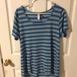 Lularoe Classic T - Size M
